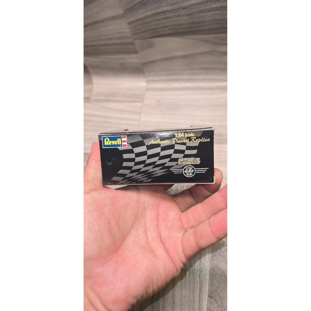Michael Waltrip 1997 Citgo Top Dog 1/64 Revell Diecast